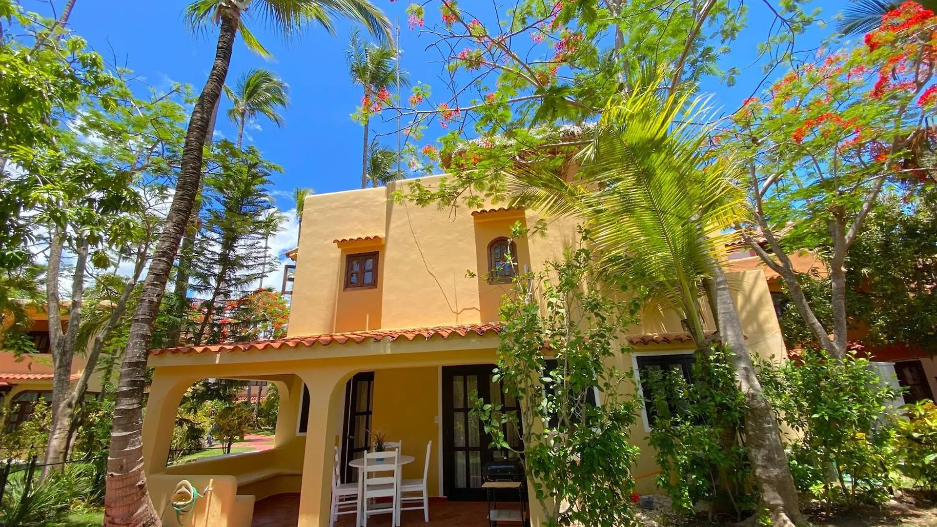 Hotel Tropical Villas Playa Los Corales Punta Cana