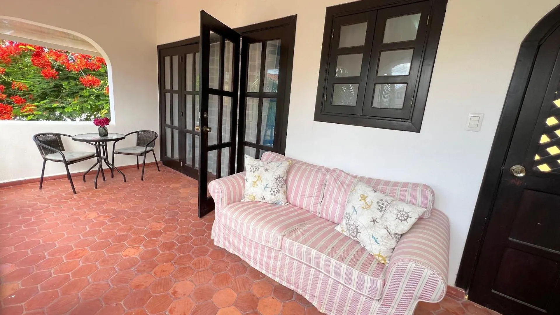 Tropical Villas Playa Los Corales Punta Cana 5*,
